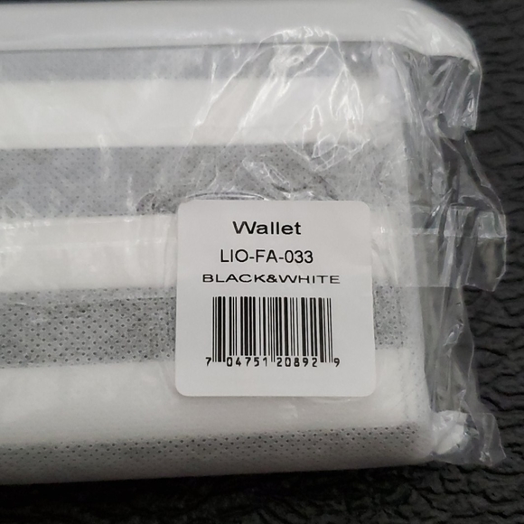 [NWT] Kut from the Kloth Slim Striped Wallet - Picture 7 of 9